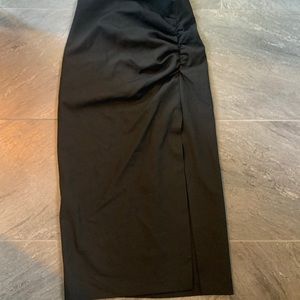 Women’s ZARA pencil skirt